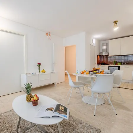 Apartman Roca Mare 1 Bloc B 01 - Happy Menton